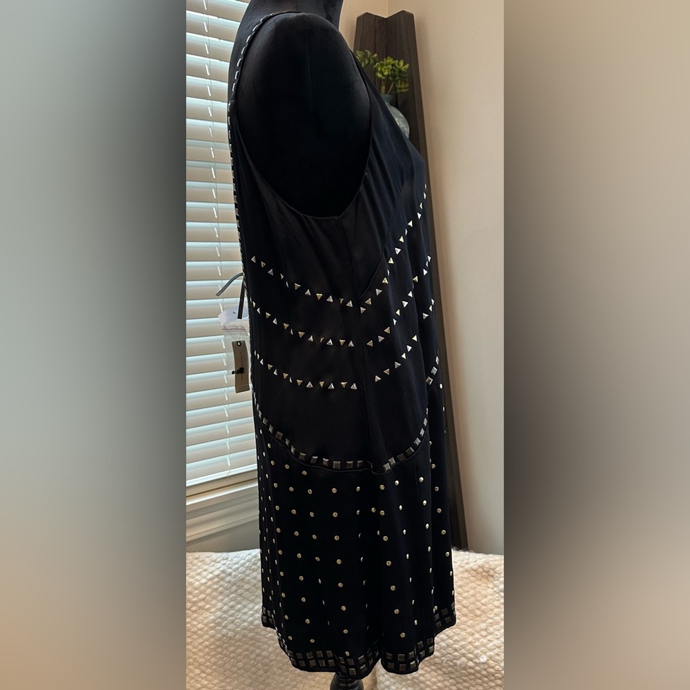 ✨NWT✨ Anthropologie Embellished Deep V Mini Dress Size M - Picture 5 of 16